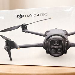 DJI Mavic 4 pro fly more