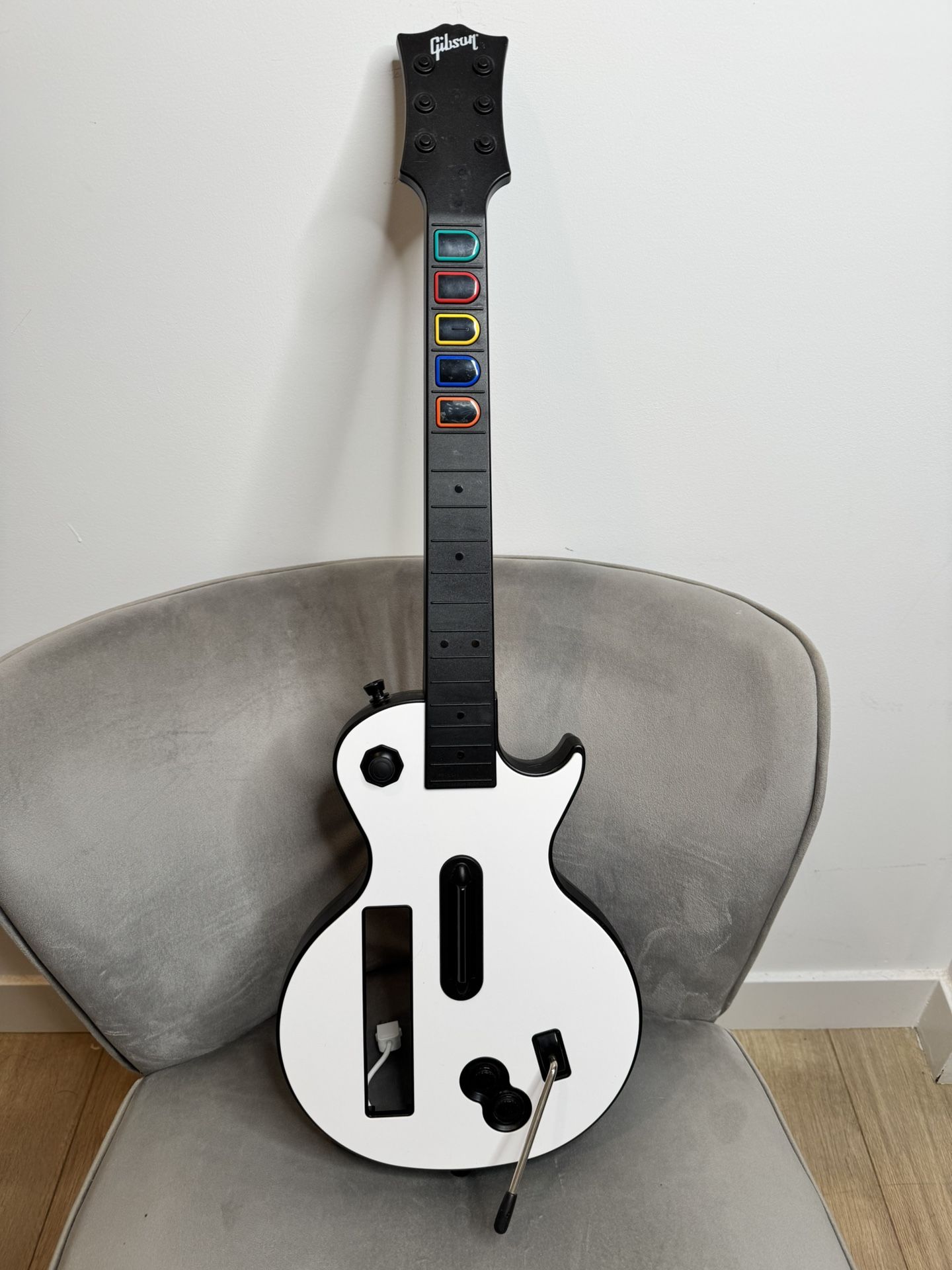 Nintendo Wii Les Paul Gibson Guitar