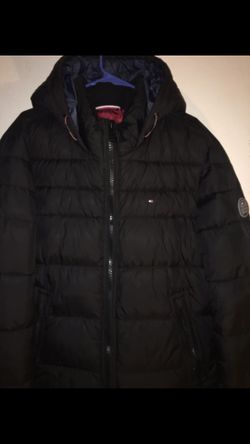 Tommy Hilfiger Puff Jacket - Size Large (L)