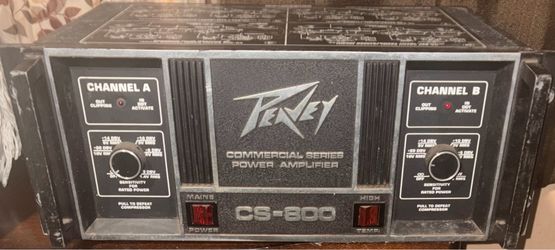 Peavey CS-800 Commercial Power Amplifier-Vintage Powers On