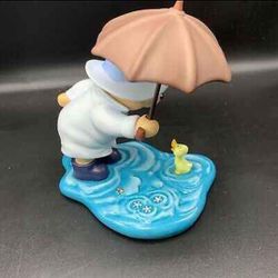 Disney Pooh And Friends - "We’ll Share Forever, Whatever The Weather" Figurine