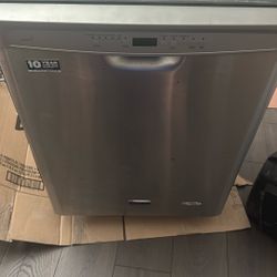 Maytag dishwasher 