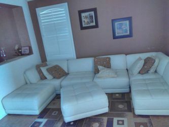 Chateau d'Ax white sectional