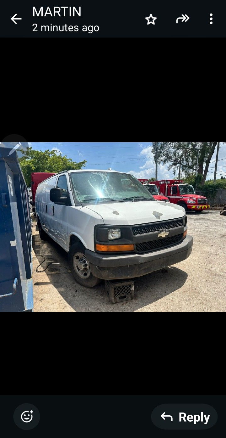 ASIS 2014 CHEVY 2500 180KMILES TOW TRUCK PICK UP 👇 NEEDS A STARTER