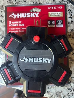 Husky 5 outlet power hub