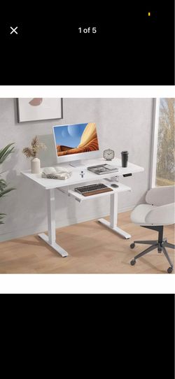 Very sturdy standing desk