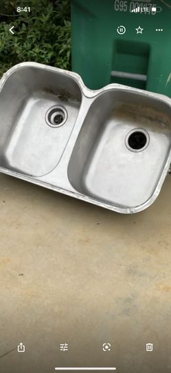 Heavy gauge undermount stainless sink for sale