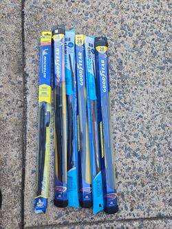 Windshield Wiper Blades Front 26" and 28"