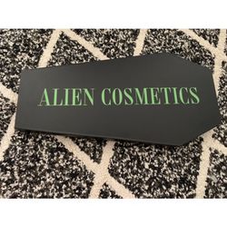 Alien Cosmetic Unearthly 12 Piece Set Liquid Matte lipstick makeup set