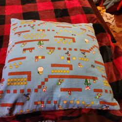 Super Mario Pillow 