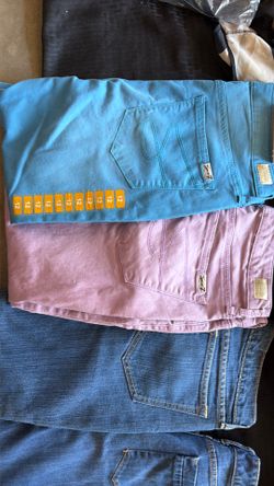Woman’s Pant bundle