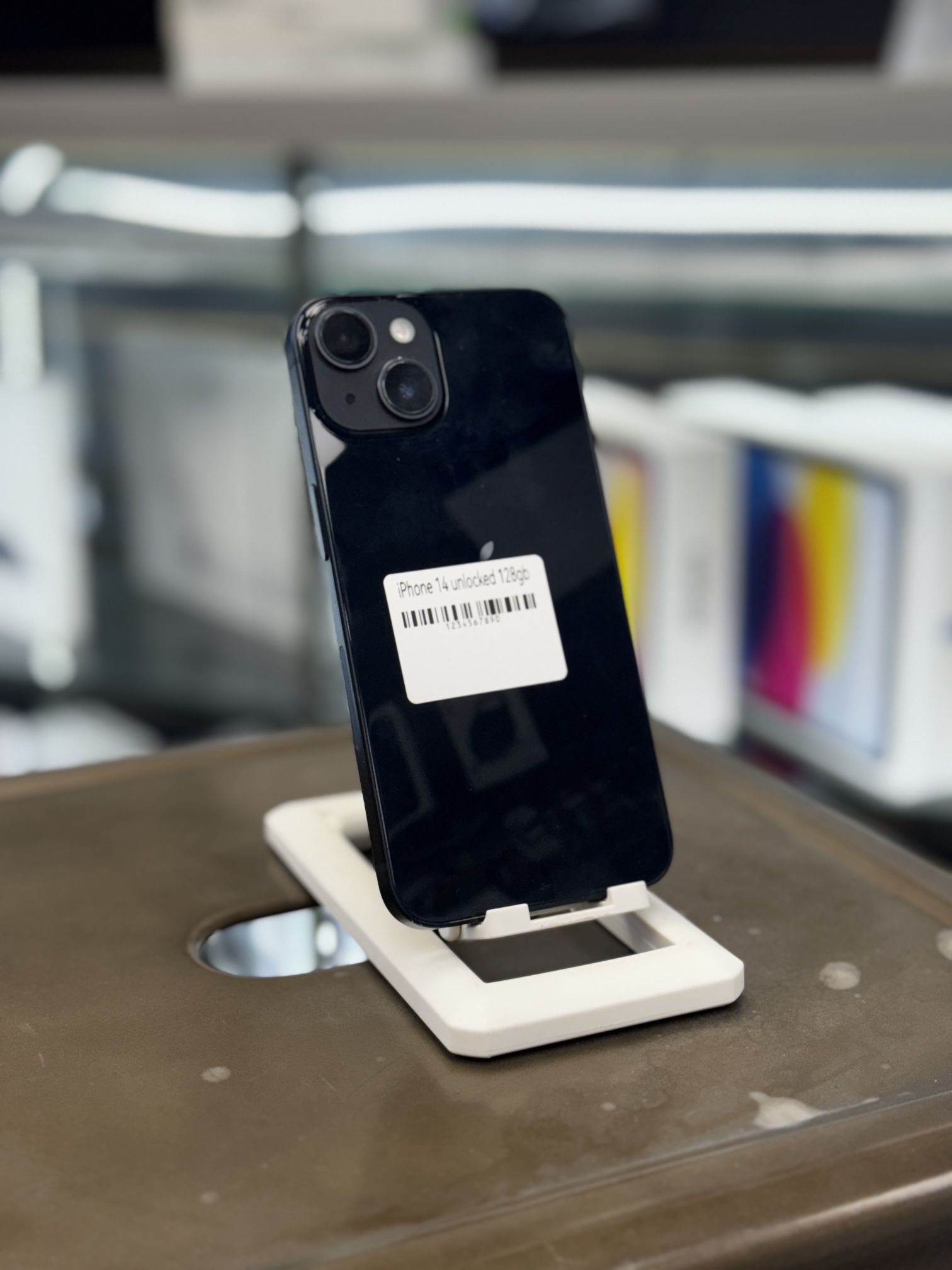 iPhone 14 (Factory Unlocked)