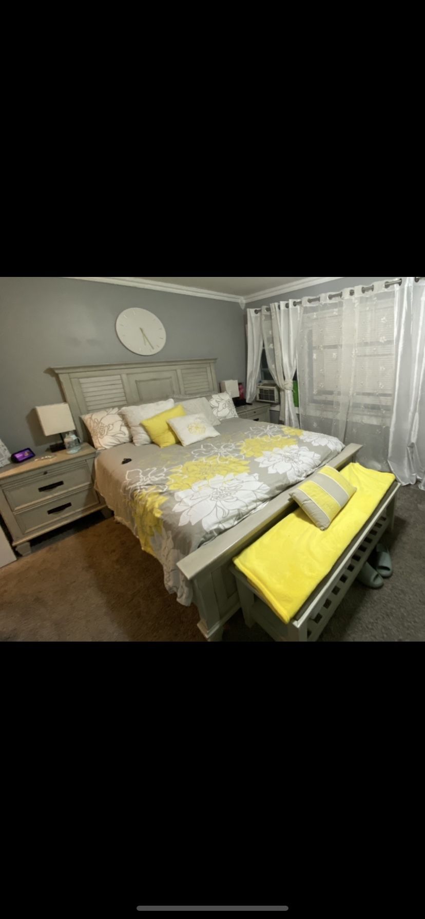 Queen Bed Set