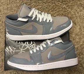 Jordan 1 low Men’s Size 9