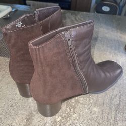 Brown Leather/suede Boots 