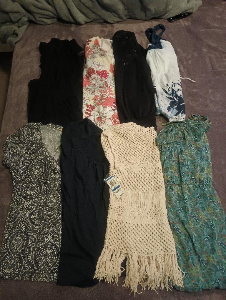 Women's Clothes Bundle