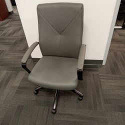 Conference Chair | Wren Executive Series