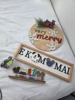 Fall Christmas Mickey decor lot