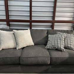 Corner couch, two different parts (BRAND NEW)