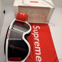 White Smith Supreme ski goggles
