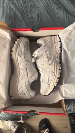 Nike Vomero 5