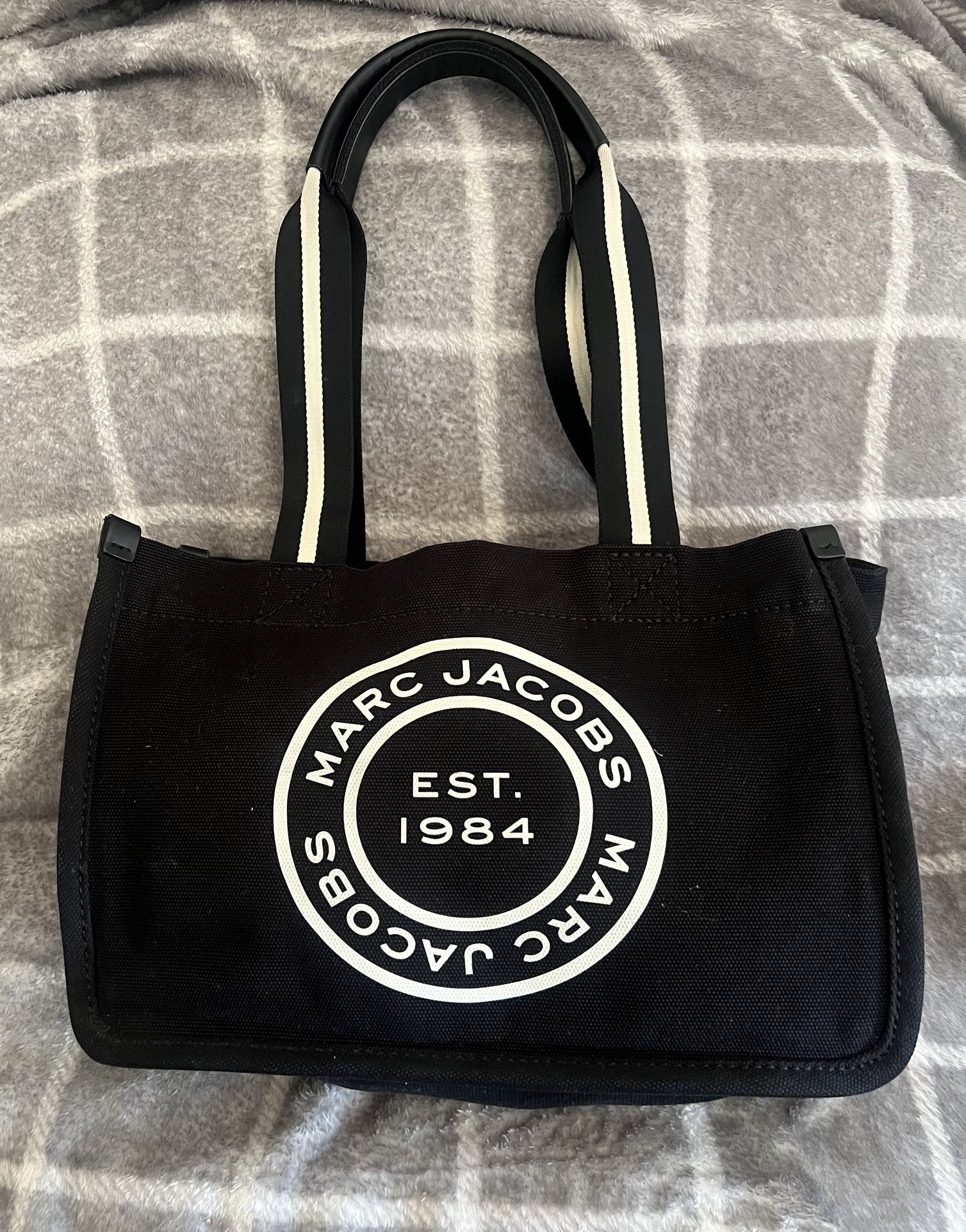 Marc Jacob Tote Bag Canvas Size Large Black