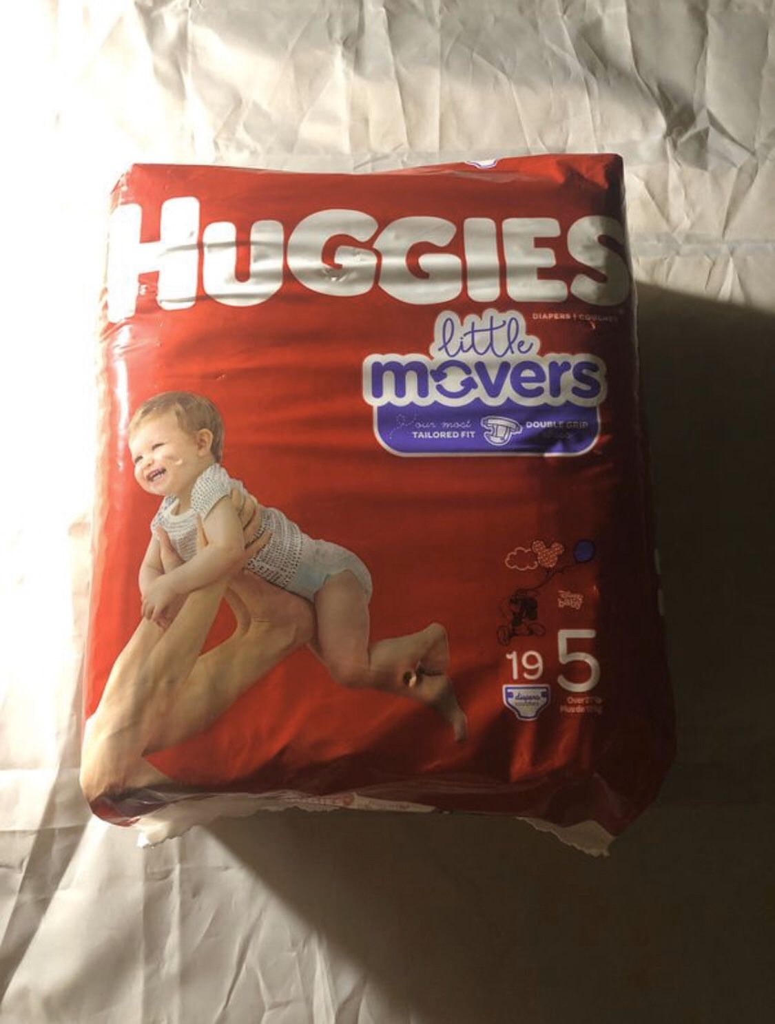 Huggies Little Movers Size 5 Diapers 19 ct.