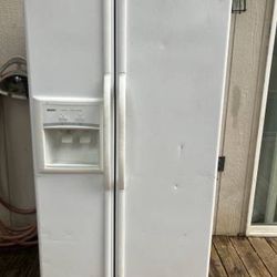 Kenmore Coldspot Side By Side Refrigerator