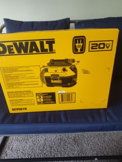 DeWalt wet dry vac