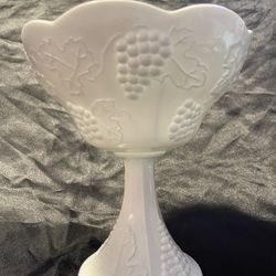 Indiana Glass Colony Harvest Grape Milk Glass Wedding Bowl 