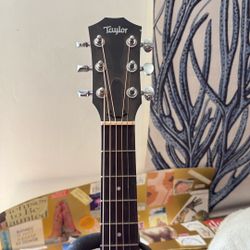 Taylor Gs Mini Guitar 
