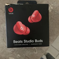 Beats Studio Buds New 
