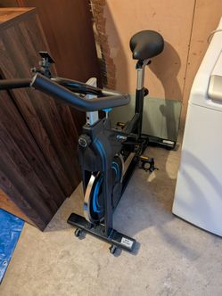 Storage unit items for sale (all negotiable)