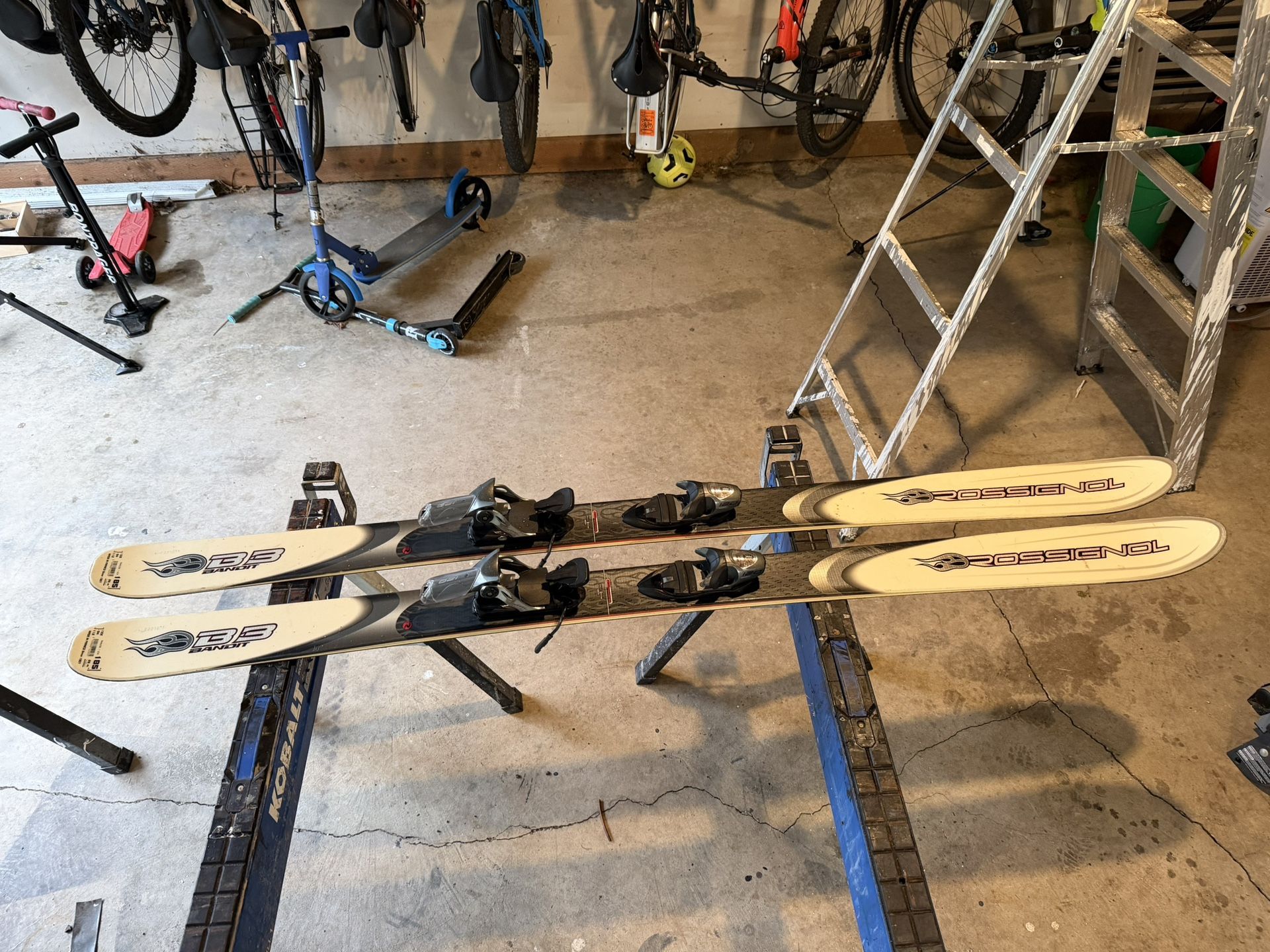 Rossignol Bandit B3 Skis 