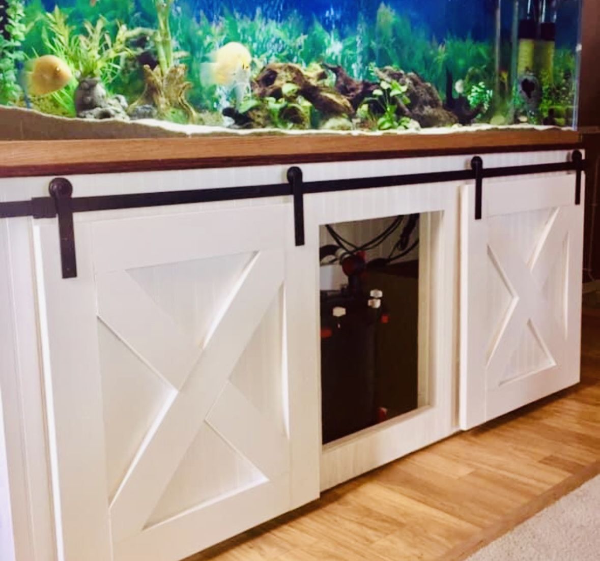 125G Aquarium + Glass lids + Beautiful Custom Barn Door Stand.