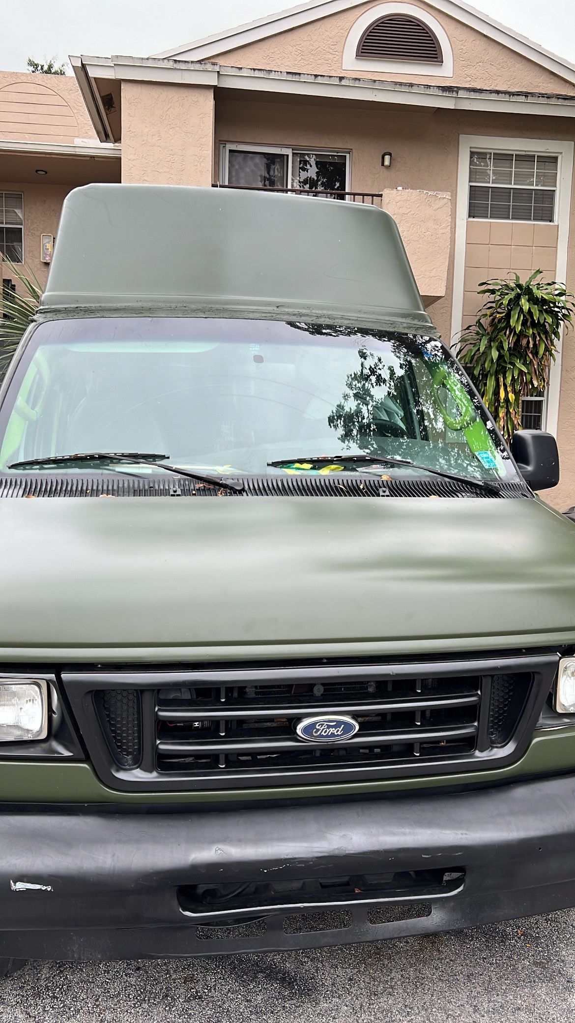 2006 Ford E-250