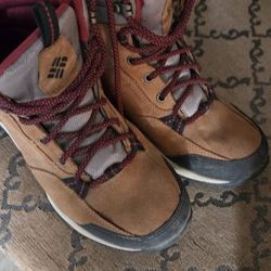 Columbia  Hiking Boots