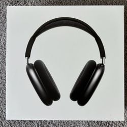BRAND NEW FACTORY SEALED APPLE BRAND AiRPODS MAX