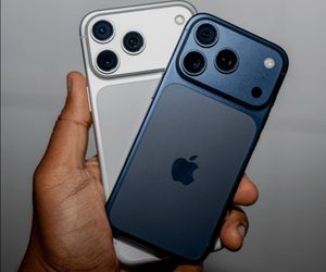 iPhone 17 Pro Max 256GB Unlocked - On Special Cash Deal $1179 🤩🥳 (Free Case) (Payments options are available)