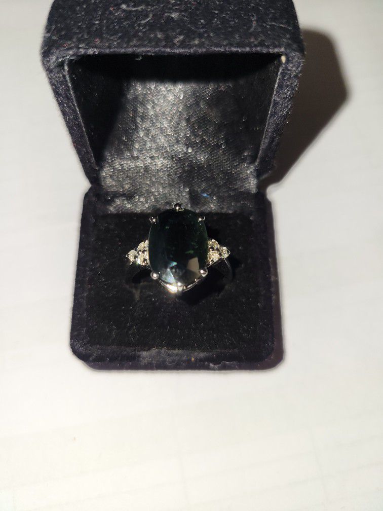 Green Sapphire Ring 