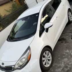 2014 KIA Rio