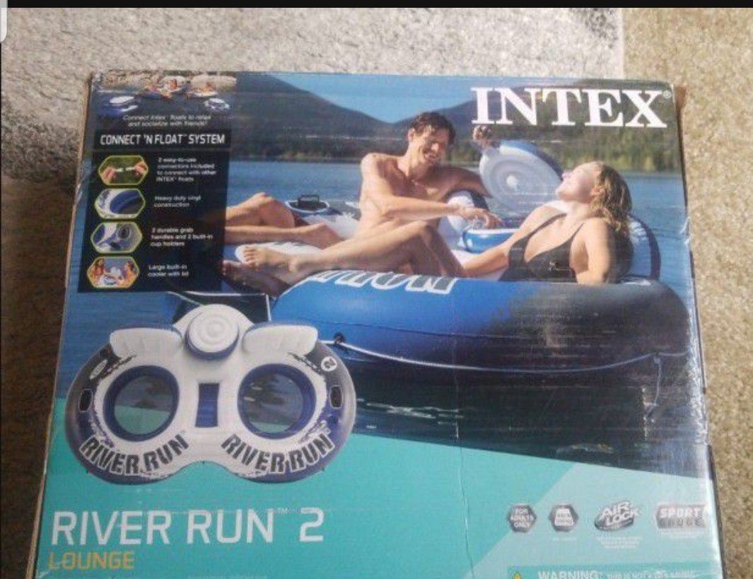 Brand NEW Intex River Run 2 Person  Tube Float With Cooler