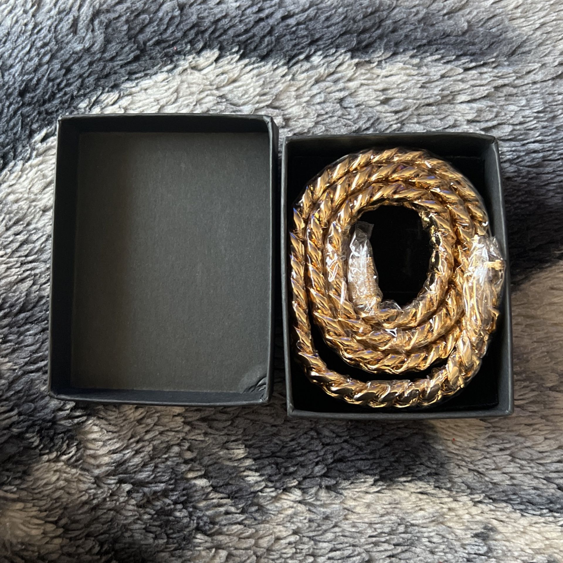 Gold Miami Cuban Chain 12mm