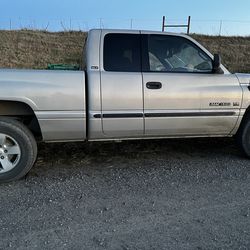 2001 Dodge Ram 1500 Club Cab