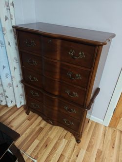 Set Of 3 -  2, 5, & 9 Drawer Dressers