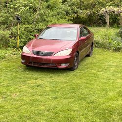 2005 Toyota Camry XLE (American Edition)