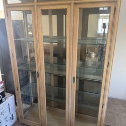 Beautiful Vintage Display Cabinet 