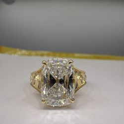 5.01 carat F VS1 antique cut cushion lab diamond engraved band Engagement Ring 