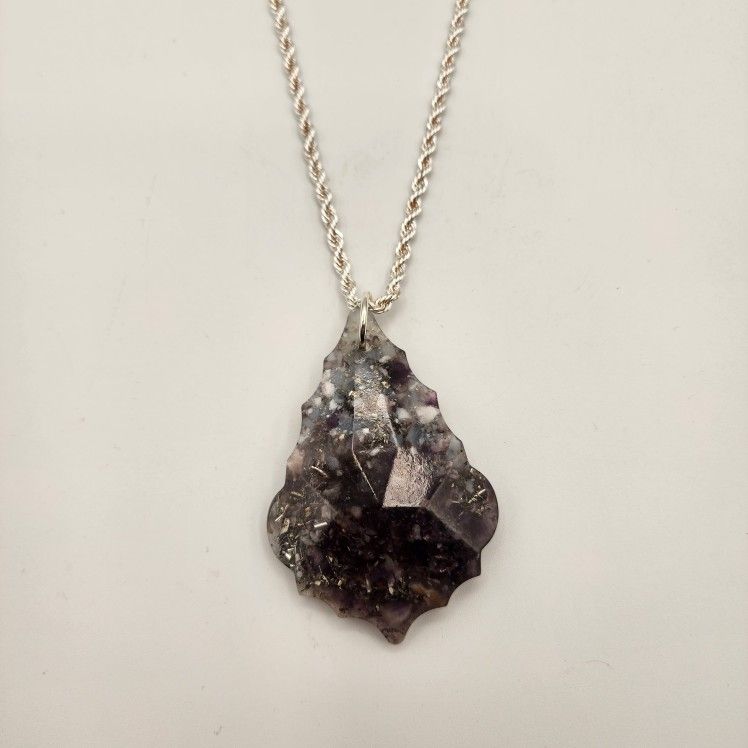 LeafRadiance Orgonite Pendant – Amethyst and White Jade Energy Protection Necklace
Weighs 2. 1 oz
Height 3 in.
Width 2 in.
Thick .3 in.
4 MM c