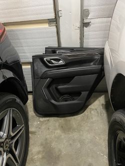 Tahoe Door Panel 2023
